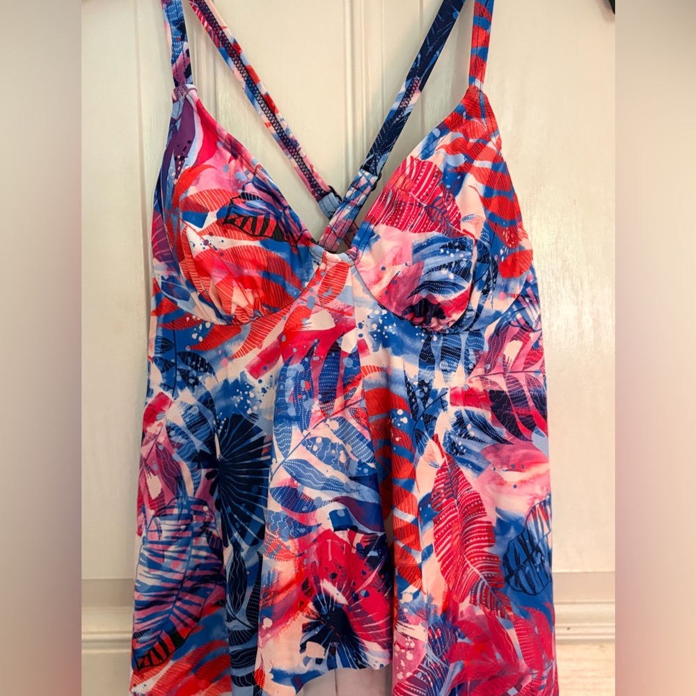 Swimsuits For All Vibrant Tropical Swim Top